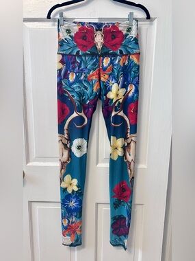 Yoga Democracy Colorful Patterned Legging Women’s Size M
